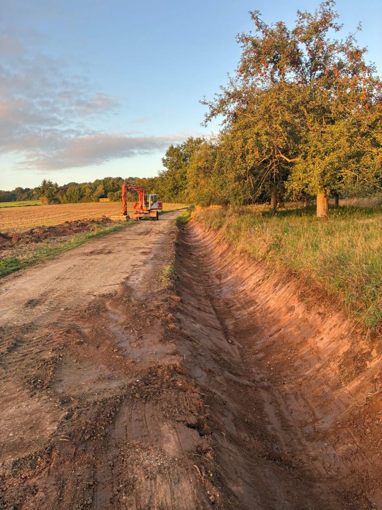 6ea689ef-4d2a-4a05-92ef-f10ffbaef7b1