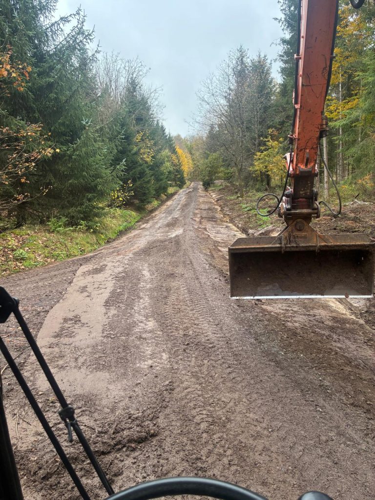 84cb94b1-4743-4037-a070-4a4e0d31d851